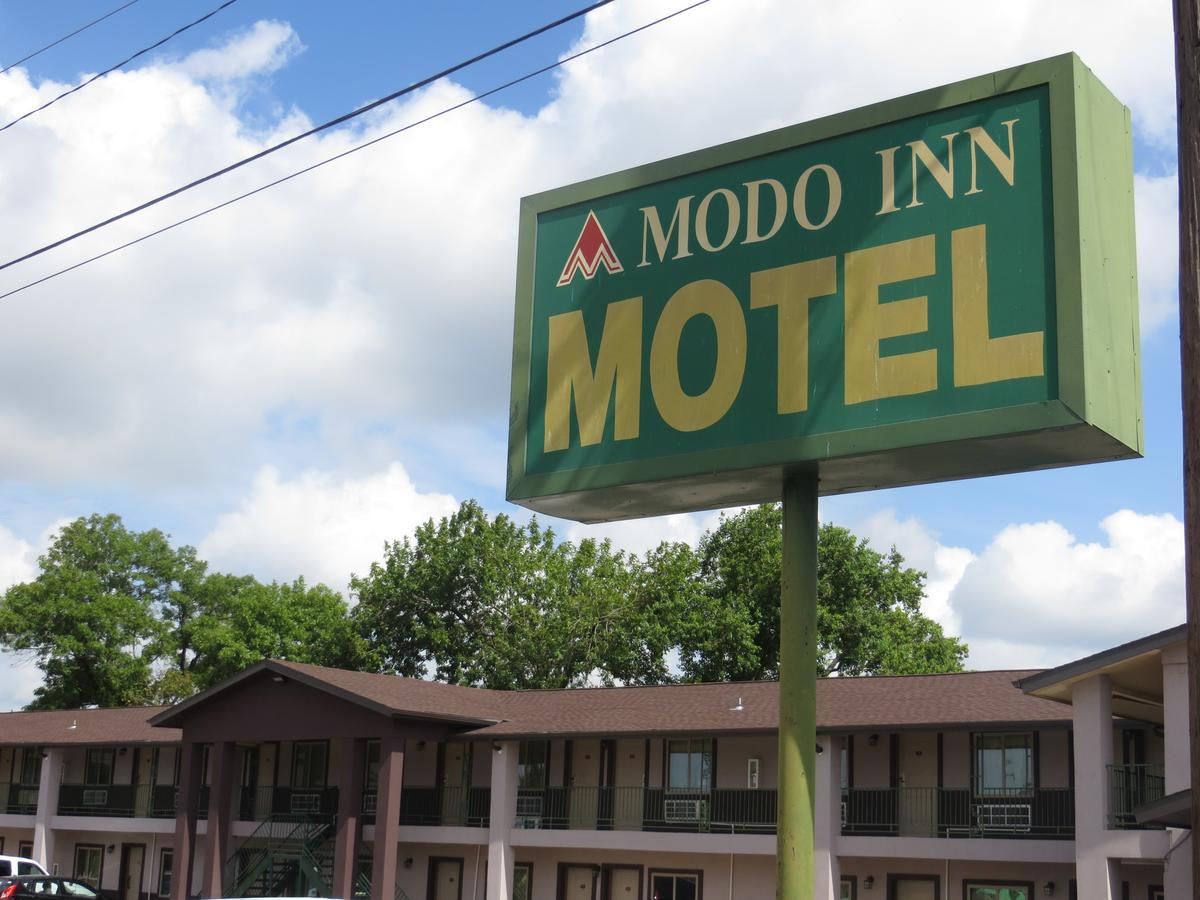 Modo Inn Houston Bagian luar foto