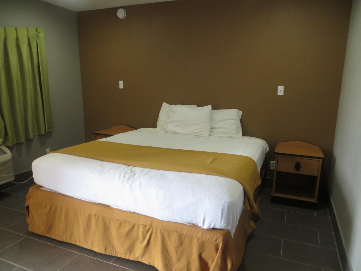 Modo Inn Houston Bagian luar foto